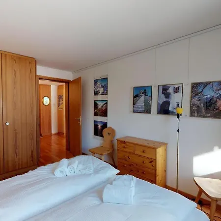 Splendura 4 *